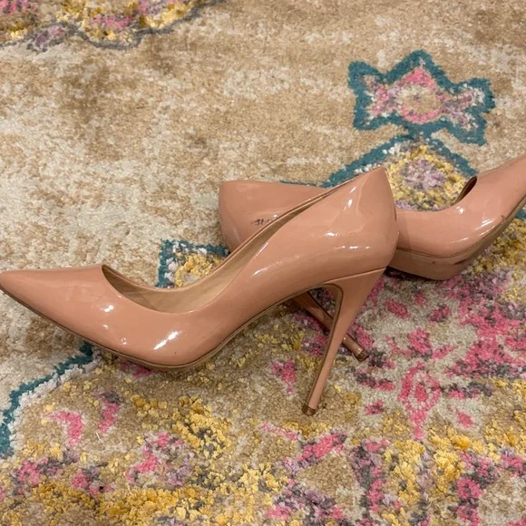 Steve Madden DAISIE Patent Heels sz 10 - Picture 2 of 7